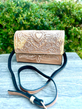 Sagrado leather purse