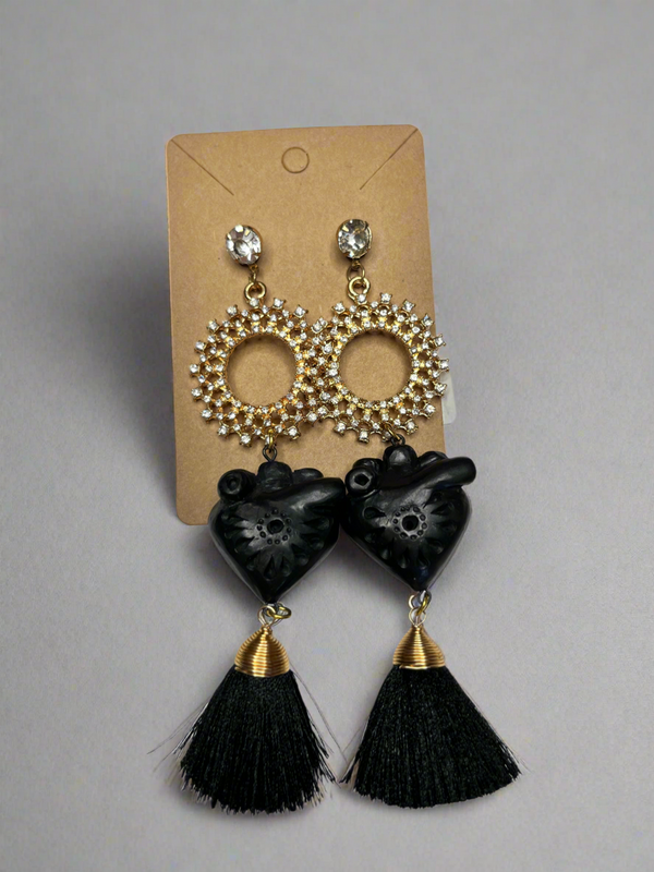 Barro negro heart earrings