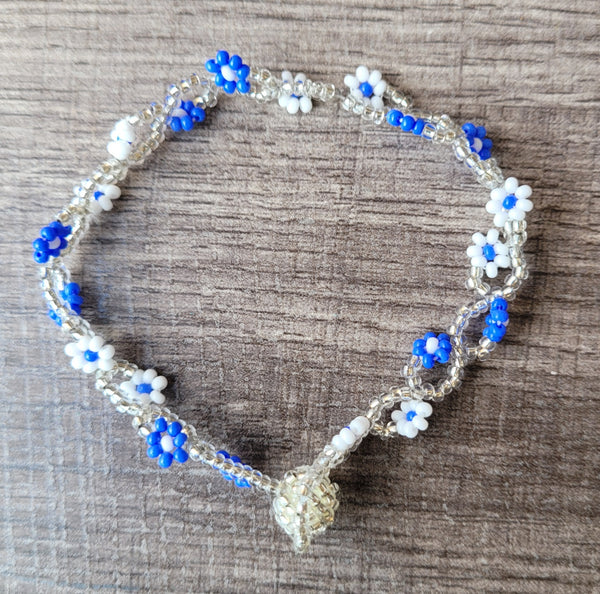 Flower beaded bracelet