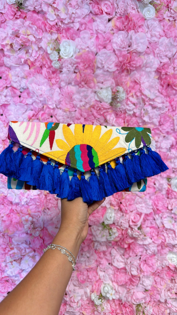 Otomi Tassel purse