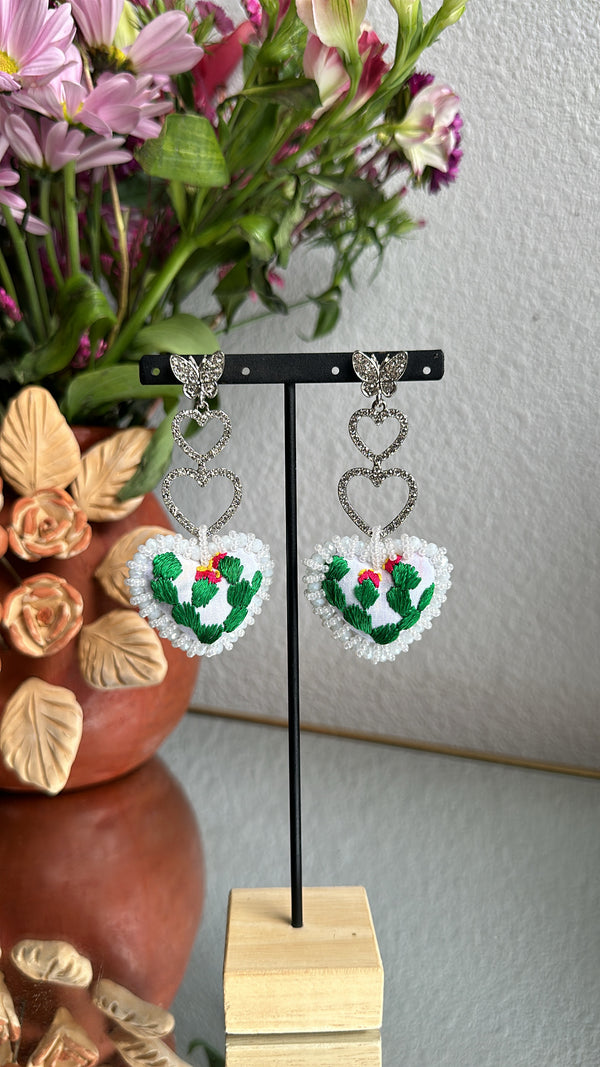 Cactus 🌵 heart earrings