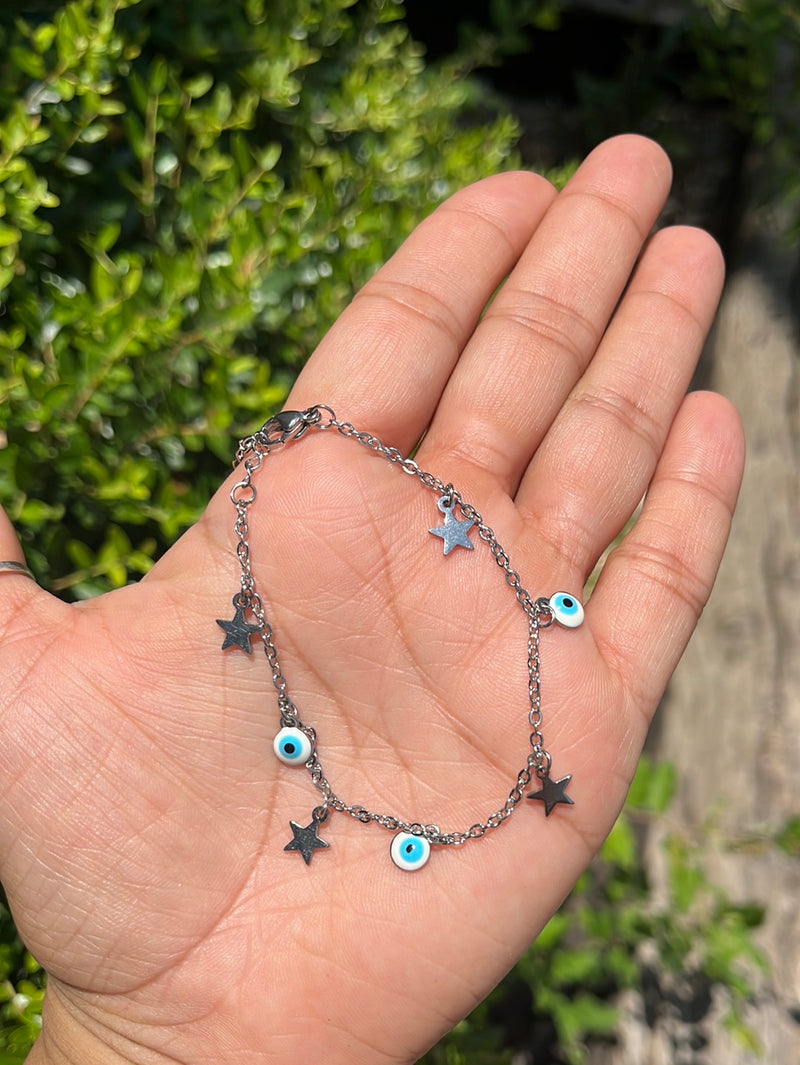 Eye/stars bracelet