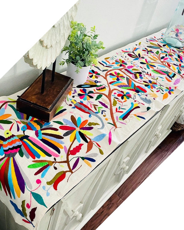 Otomi Table runners